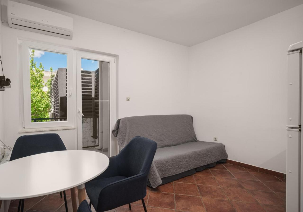 Heritage Residence In Center With Pool- Apartments Vodice Exterior foto