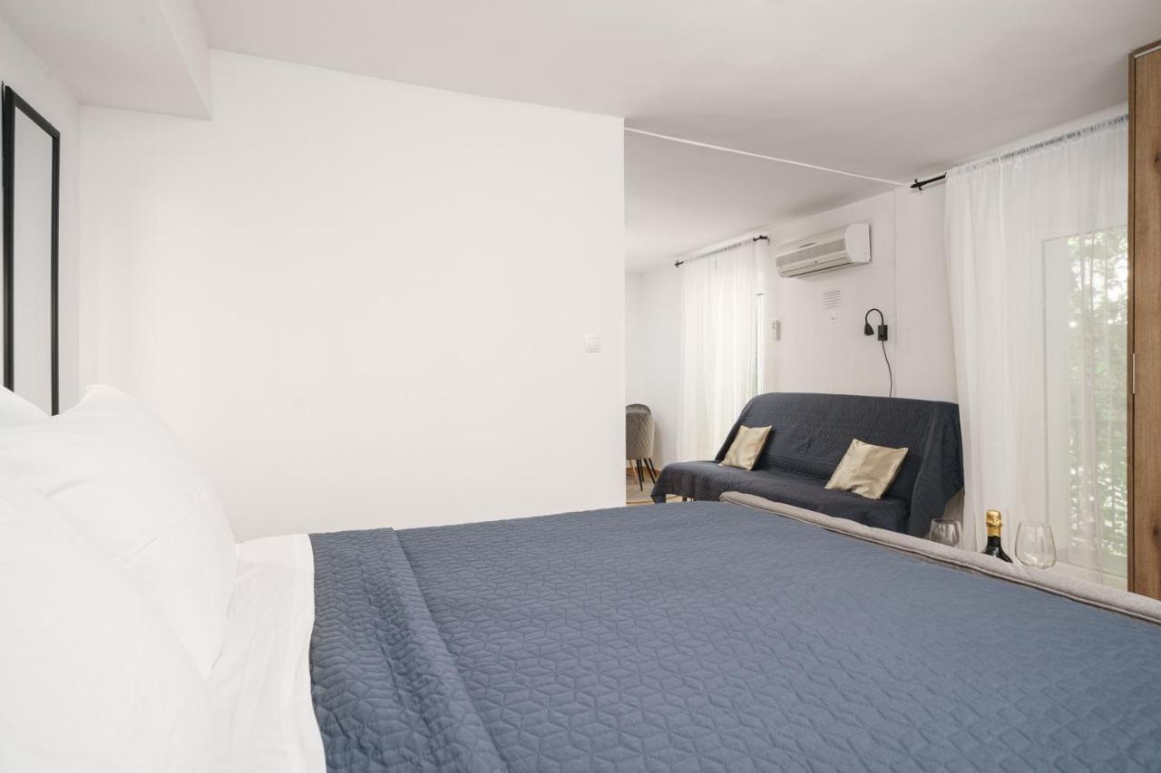 Heritage Residence In Center With Pool- Apartments Vodice Exterior foto